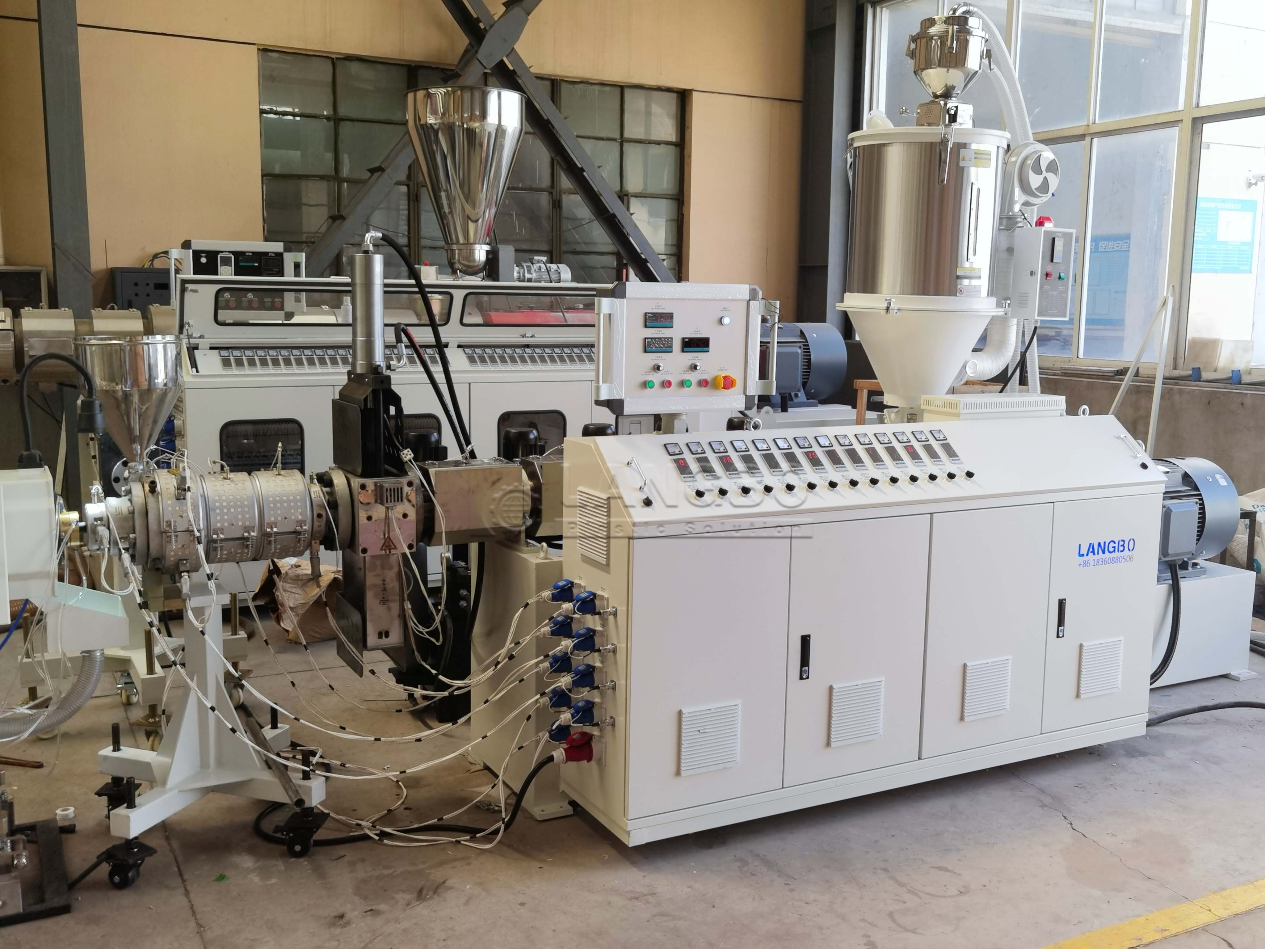 أحدث حالة شركة حول Tunisia PE Pipe Extrusion Line Project for Water Supply and Infrastructure Applications