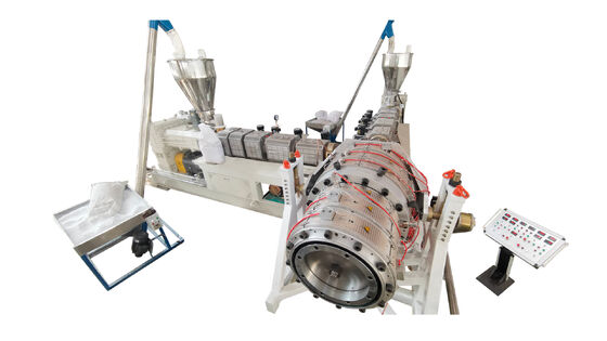 خط إنتاج أنابيب البلاستيك بكفاءة عالية