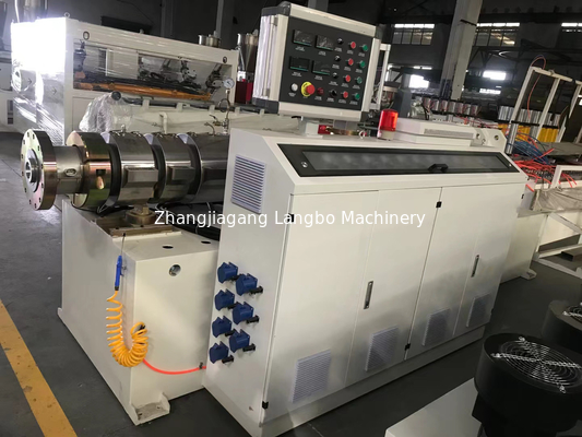 150-250KG / H قدرة عالية الجودة 16-160mm آلة بثق الأنابيب البلاستيكية