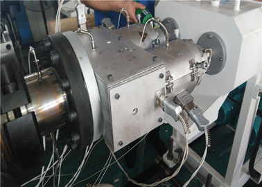 آلة إنتاج PVC 20-110 مم آلة صنع بثق أنابيب PVC البلاستيكية خط البثق