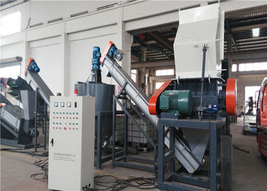 380V بيت بلاستيك يعيد آلة، 500 - 1500kg / H بيت يعيد معد آلي