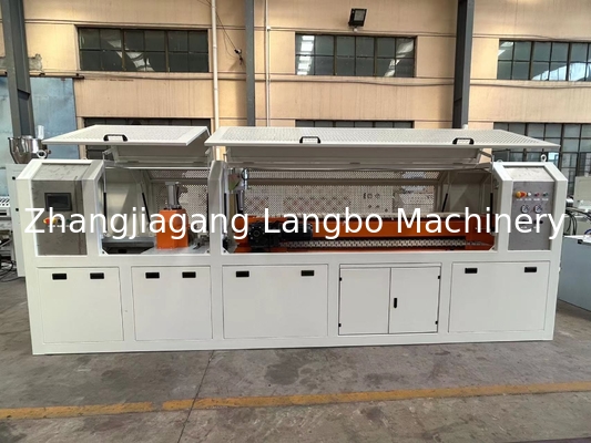 متوافقية القالب متعددة الأحجام PVC Extruder PC Hollow Sheet Extrusion Making Machine