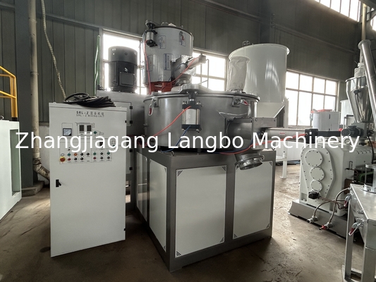 300/600 جهاز خلاط بلاستيكي بتحكم PLC 11 Kw لإعداد مواد PVC الخام