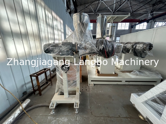 قطر كبير DN حجم جدار مزدوج / ثلاثي HDPE PE إمدادات المياه قطر كبير البلاستيك PP PPR HDPE PE Pprc أنابيب طحن خط إنتاج صنع آلة