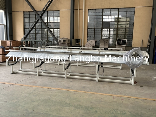 أنابيب الصرف المائي أنابيب التوصيل الكهربائي آلة صنع أنابيب PE آلة أنابيب PVC البلاستيك