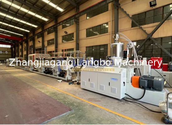 خط إنتاج صناعة أنابيب الحرارة الحرارية HDPE