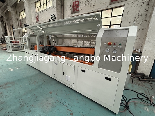 1180mm حجم الملف الشخصي خط إنتاج رباطات حافة PVC يحتوي على 55/110 محرك طحن مزدوج مخروط