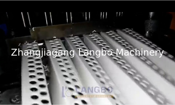 محرك طلاء الملفات البلاستيكية U PVC PE Shutter Windows Frame Louver Rain Gutter Corner Edge Band Strip Guards Turn L Angle Making Machine/ Extrusion Production Line