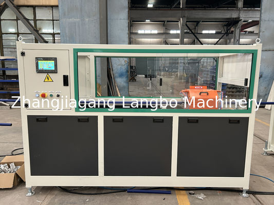 آلة بثق / صنع الأنابيب البلاستيكية PPR للمياه، والنوافذ، والأبواب، والملفات الجانبية، وخط إنتاج / بثق البلاستيك