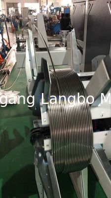 آلة لف أنابيب البولي إيثيلين المزدوجة المحطة 16 مم - 32 مم