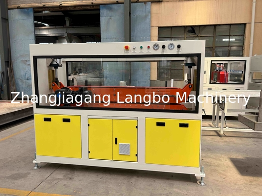 خط إنتاج بثق أنابيب PPR PA ABS لتصريف الغاز وإمدادات المياه والصرف الصحي بأحجام 20-110 مم