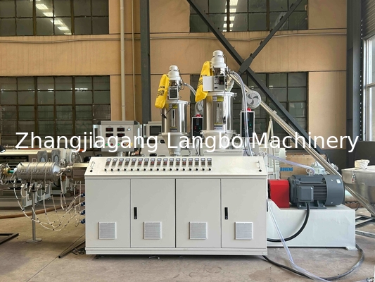 خط إنتاج آلة تصنيع البثق لخزان الأنابيب المموجة الحلزونية ذات الجدار المزدوج الهيكلي من البولي بروبلين العشوائي (PPR) البلاستيكية لتصريف مياه الصرف الصحي