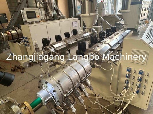 خط إنتاج بثق البلاستيك لإنشاء أنابيب PPR