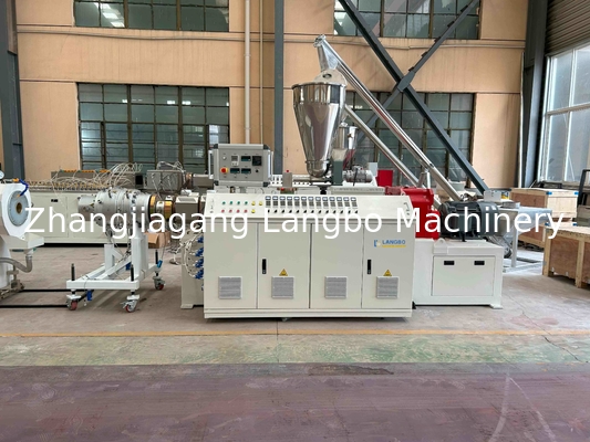 آلة إنتاج أنابيب الألياف المضفرة من البلاستيك PVC الناعم للحدائق