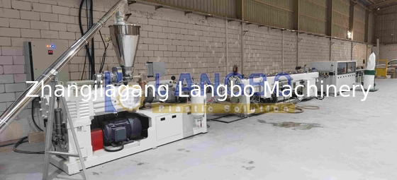 آلة بثق أنابيب البلاستيك عالية السرعة لـ PE PP HDPE PVC PPR MPP للمياه والغاز والصرف