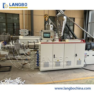 آلة الأنابيب البلاستيكية المزدوجة اللولب الأوتوماتيكية ، خط إنتاج خراطيم PVC