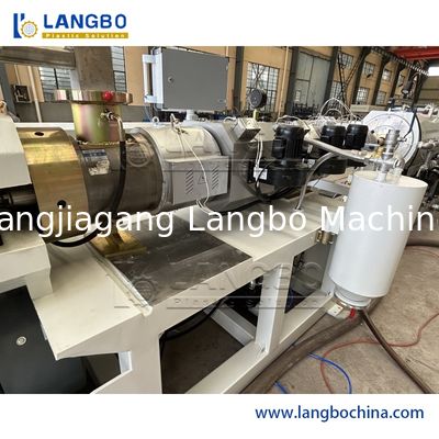 آلات صناعة أنابيب إمدادات المياه من PVC UPVC CPVC مزدوجة