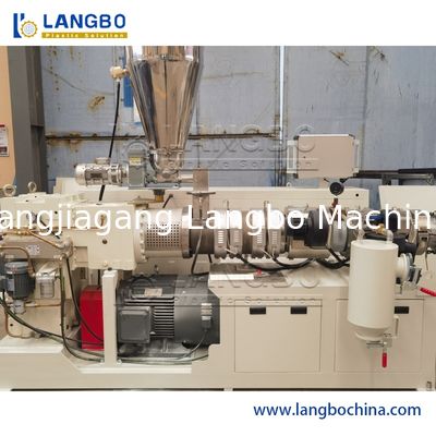 مصنع خط تصنيع أجهزة أنابيب بي.في.سي كفاءة في استخدام الطاقة