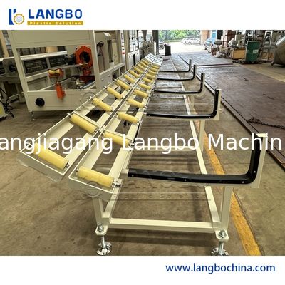 آلة بثق أنابيب البلاستيك PE/PP/HDPE/PVC/PPR للبيع الساخن لصنع أنابيب الغاز والمياه / خط الإنتاج