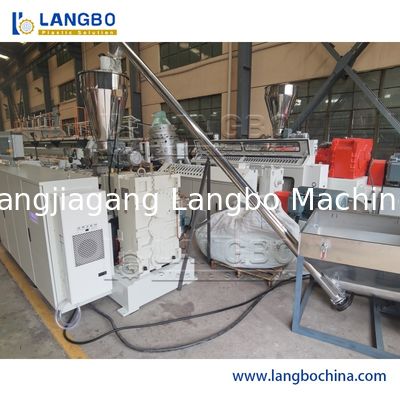 آلة بثق أنابيب البلاستيك PE/PP/HDPE/PVC/PPR للبيع الساخن لصنع أنابيب الغاز والمياه / خط الإنتاج