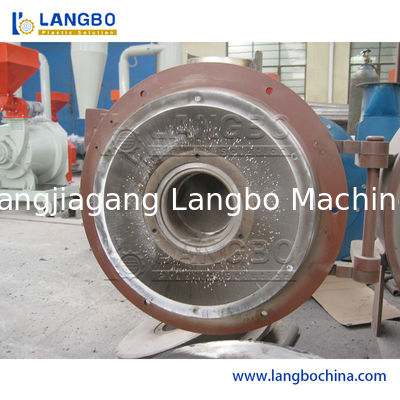 PE PET PP PVC آلة طحن زجاجات البلاستيك المهدرة من النايلون للبيع السعر