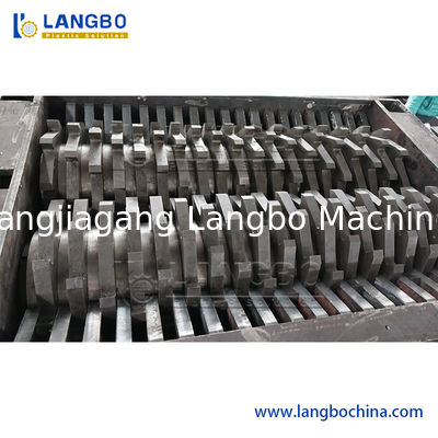 آلة تكسير البلاستيك PVC PP Bag Pet Bottle Waste Plastic Crusher Shredding Shredder Crusher Plastic Crushing Machine