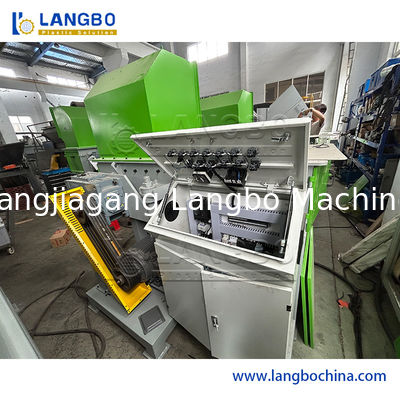 إعادة تدوير المادة البلاستيكية الممزقة الممزقة آلة تدوير لخط إعادة تدوير البلاستيك المزق المزق الممزق المزق آلة إعادة تدوير