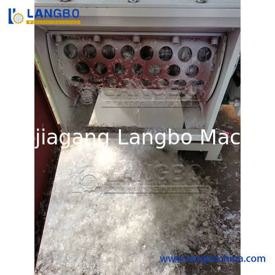 آلة تمزيق البلاستيك للنفايات الصناعية، تكسير وتفتيت الكرتون وإعادة التدوير