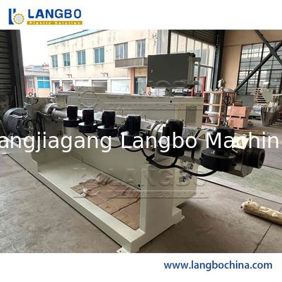 البلاستيك وحيد برغي باثق 150 - 1500KG / H سرعة لأنبوب pe مجاري