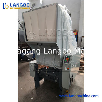 كسارة البلاستيك للأنابيب المموجة من PVC PE الأنابيب الصحنات الصفائح الحيوانات الأليفة PVC PC EVA ABS المواد اليومية كسارة التقطيع