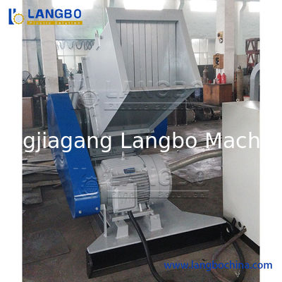 كسارة البلاستيك للأنابيب المموجة من PVC PE الأنابيب الصحنات الصفائح الحيوانات الأليفة PVC PC EVA ABS المواد اليومية كسارة التقطيع