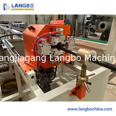 خط بثق أنابيب PPR بقطر كبير بسرعة إنتاج 12 متر/دقيقة وتحكم PLC من SIEMENS