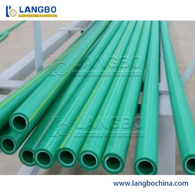 16-400 مم آلة صنع أنابيب PPR كاملة التلقائية خط إنتاج أنابيب المياه الساخنة الباردة