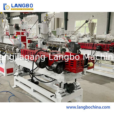 آلة إنتاج وتصنيع وتصنيع أنابيب وخراطيم التشكيل بالبثق المموجة ذات الجدار المزدوج والفردي من البلاستيك HDPE PE PVC PP