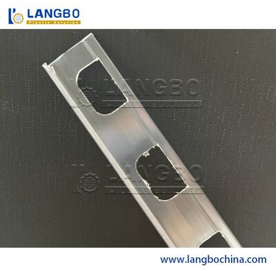 55 كيلوواط من الطاقة المحركية محرك طحن ملفات تعريف PVC للطحن السلس الدقيق للملفات تعريف