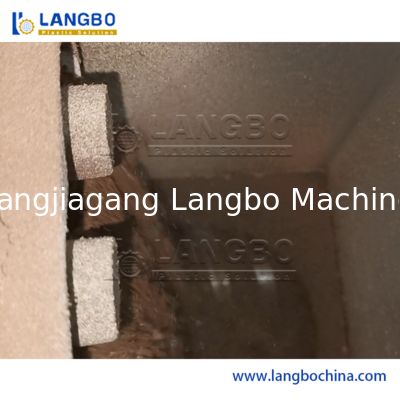 خط إنتاج لوحة الحائط WPC الخاص مع آلة البثق المخروطية المزدوجة اللولب