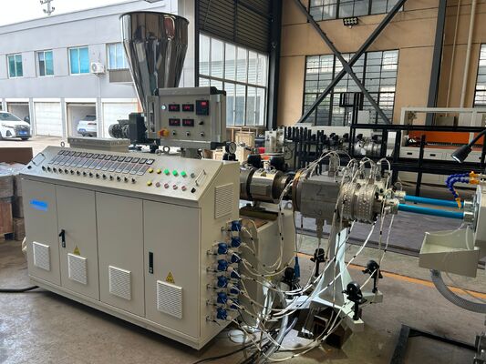 75-250mm البلاستيك CPVC PVC مضاعفة الأنابيب الكهربائية قناة أنابيب صنع آلة
