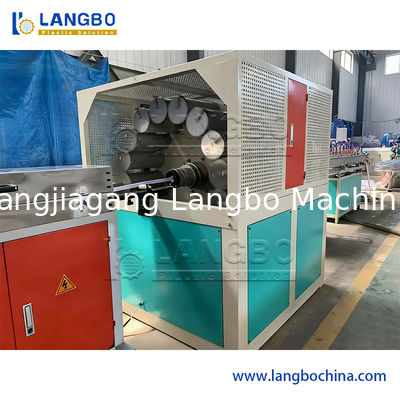 ميكانيكا للخراطيم الحديدية المزودة بالصبغات البلاستيكية المُعززة