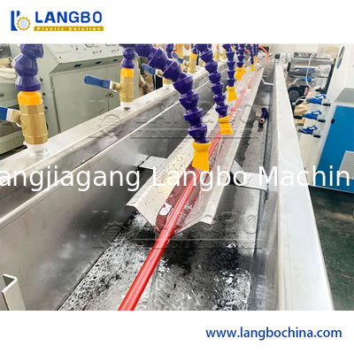 آلة/ماكينة أنابيب/خراطيم الألياف المضفرة المعززة بـ PVC/ماكينة صنع أنابيب الحدائق PVC