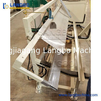 55/110 مخروط مزدوج المسمار محرك طحن خط طحن ملفات تعريف PVC ل 1180mm كابل الجذع مع 22 كيلوواط من طاقة المحرك