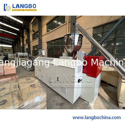 PVC PP PE الخشب البلاستيك WPC بروفيل الخرز لوحة الحائط الطابق والشكل الإطارية نافذة الباب خط إنتاج