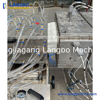 PVC PE PP WPC الباب الأرضية الديكورية للوحة اللوحة لوحة إنتاج خط التصدير