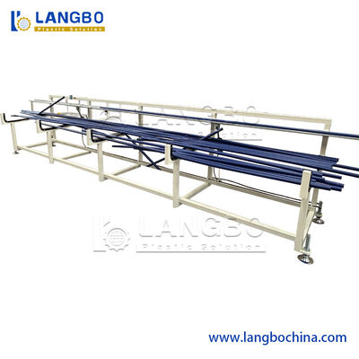 البلاستيك عالي السرعة بروفيل PPR أنابيب تصريف المياه جعل القمص المسمار واحد