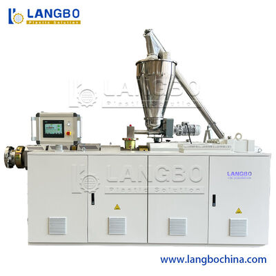 خط إنتاج الأنابيب البلاستيكية