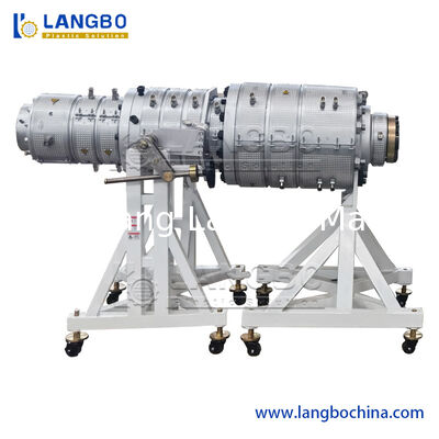 16 إلى 1600mm البلاستيك PVC PPR PE HDPE إمدادات المياه الصرف الصحي الري أنابيب الغاز صنع آلة خط التطويق