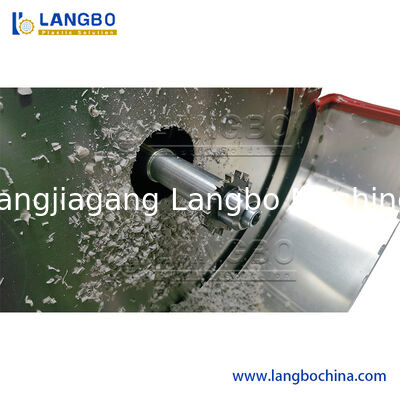 خط إنتاج أوتوماتيكي للأنابيب البلاستيكية