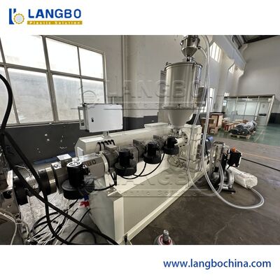 خط بثق الأنبوب البلاستيكي الأوتوماتيكي CE الكامل لأنابيب الماء البارد / الساخن