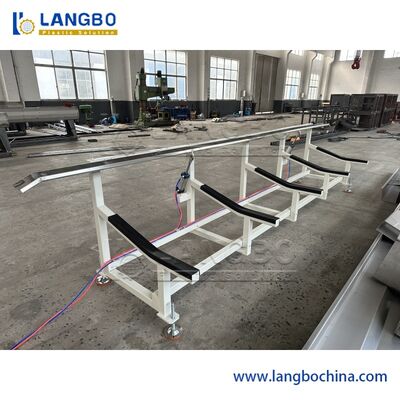 انخفاض مستوى الضجيج 20-63 مم طاعون المجترات الصغيرة خط بثق الأنبوب 3 طبقات طاعون المجترات الصغيرة أنابيب الألياف الزجاجية التصنيع