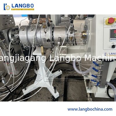 3 طبقة مشتركة للطحن خط طحن أنابيب PPR بقدرة 350 كجم / ساعة ومراقبة SIEMENS PLC