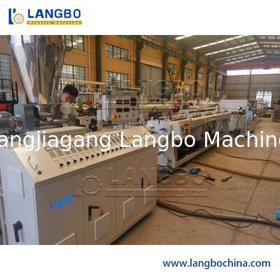 توفير الطاقة البلاستيكية خط بثق الأنابيب، حالة جديدة التوأم برغي بثق